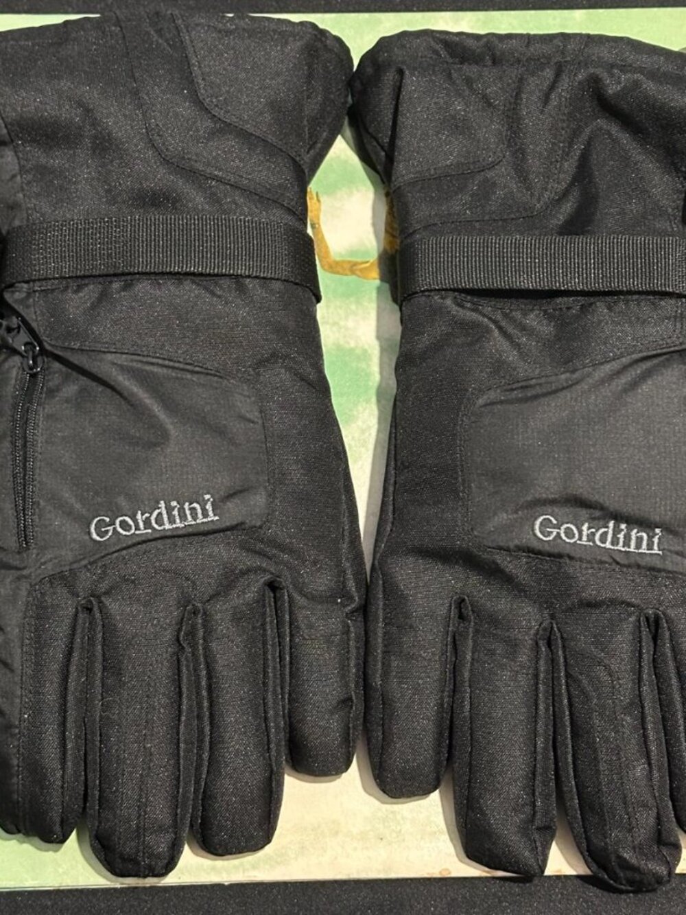 Gordini Ultra DriMax Gauntlet Ski Snowboard Gloves Black Mens L Gorpcore
